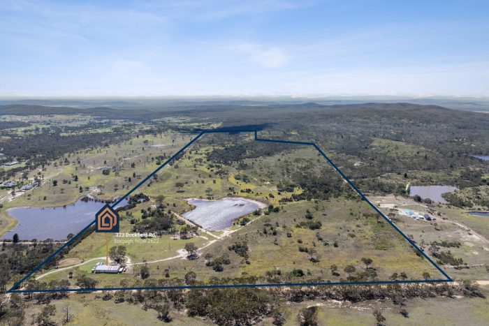 132638321__1738028362-145067-23-web-or-mls-SM-Drone-323-Duckfield-Rd-1