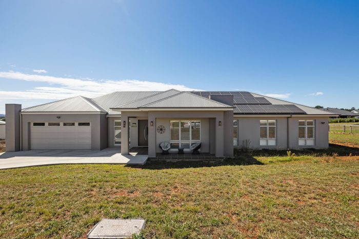 137982348__1741042091-116956-2-web-or-mls-36-Platypus-Cct-2