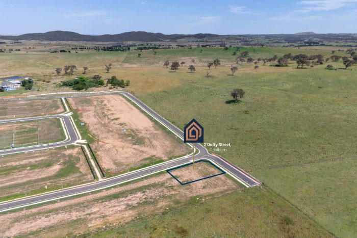 147909541__1747271796-45135-11-web-or-mls-SM-Drone-2-Duffy-St-4