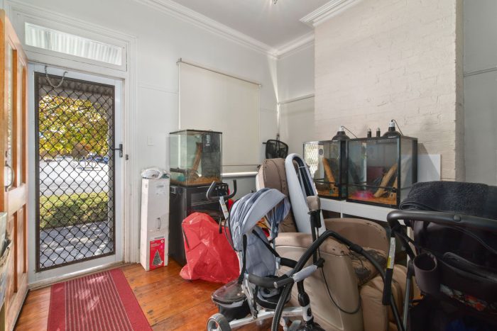 148463825__1747709680-51889-9-web-or-mls-55-Auburn-St-9