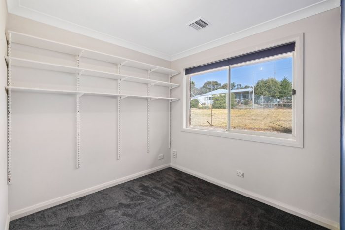 156593262__1753313400-29146-7-web-or-mls-36-River-St-7