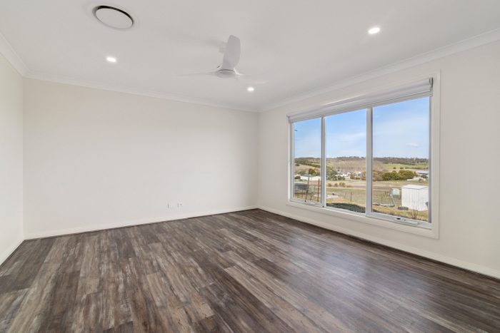 162464504__1757287098-36423-4-print-116-Mulwaree-St-4