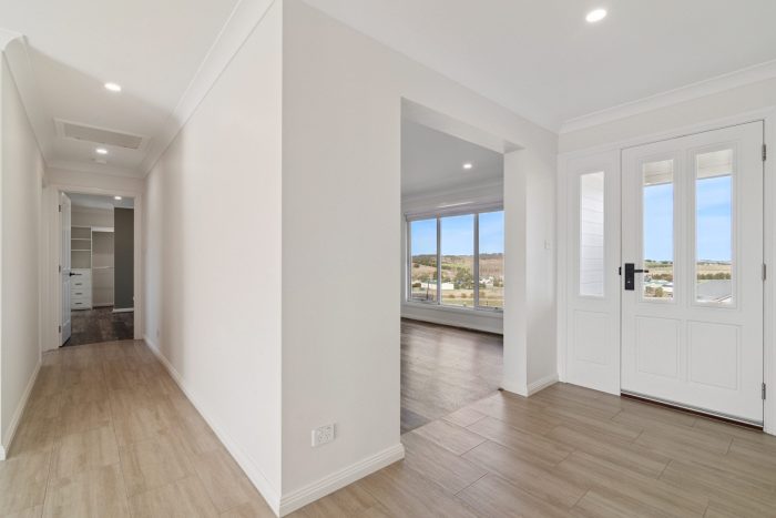 162464591__1757287132-36546-13-print-116-Mulwaree-St-13