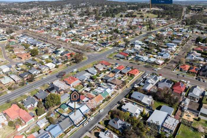 163192333__1757639561-39126-18-web-or-mls-SM-Drone-16-John-St-3
