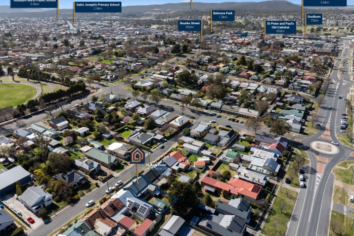 163192340__1757639569-39160-20-web-or-mls-SM-Drone-16-John-St-5