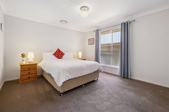 163814805__1758064526-22132-7-web-or-mls-13-kavanagh-St-7