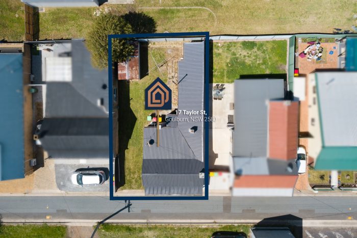 167571989__1760306474-14429-16-web-or-mls-SM-Drone-17-Taylor-St-1