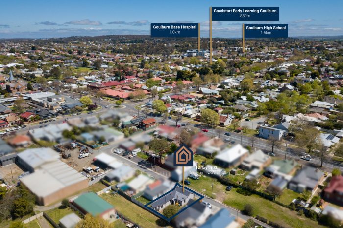 167572028__1760306479-27772-19-web-or-mls-SM-Drone-17-Taylor-St-4