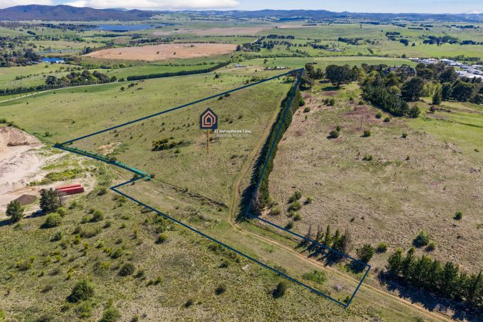 167806644__1760399157-30912-10-web-or-mls-SM-Drone-52-Bishopthorpe-Ln-1