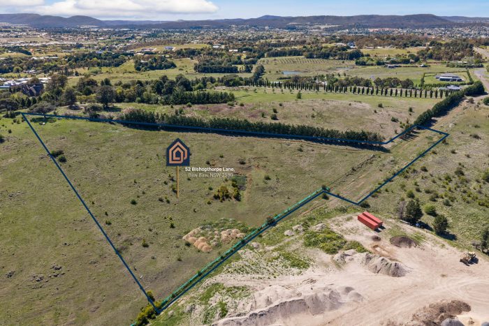 167806646__1760399158-43842-11-web-or-mls-SM-Drone-52-Bishopthorpe-Ln-2