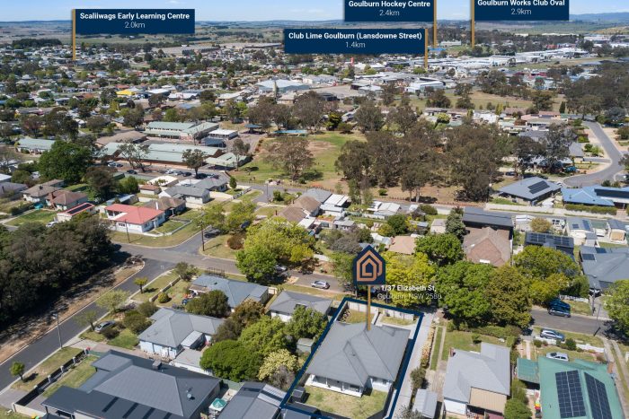 168673614__1760911935-29763-18-web-or-mls-SM-Drone-1-37-Elizabeth-St-3
