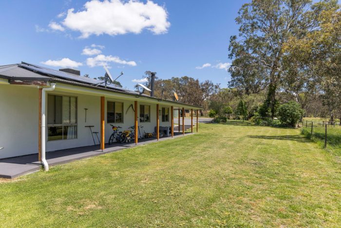 174004295__1762746446-87850-2-web-or-mls-205-Pooleys-Rd-2