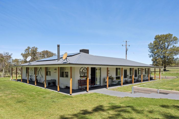 174004893__1762746550-74924-38-web-or-mls-205-Pooleys-Rd-15