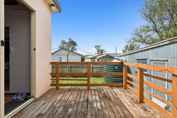 175166964__1763347335-76503-9-web-or-mls-16-Meehan-St-9