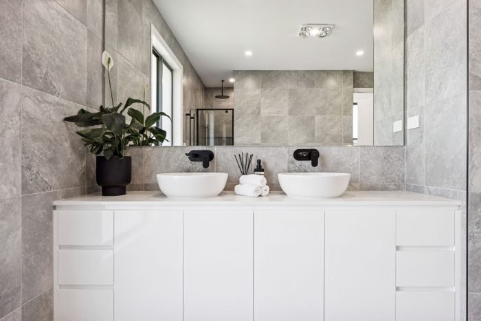 178915608__1765236924-28423-10-web-or-mls-3-Southdown-Rd-9