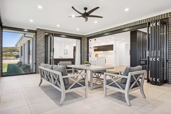 178915638__1765236927-28510-13-web-or-mls-3-Southdown-Rd-12