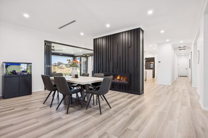 178915902__1765236956-28491-34-web-or-mls-3-SOuthdown-Rd-Fireplace-1