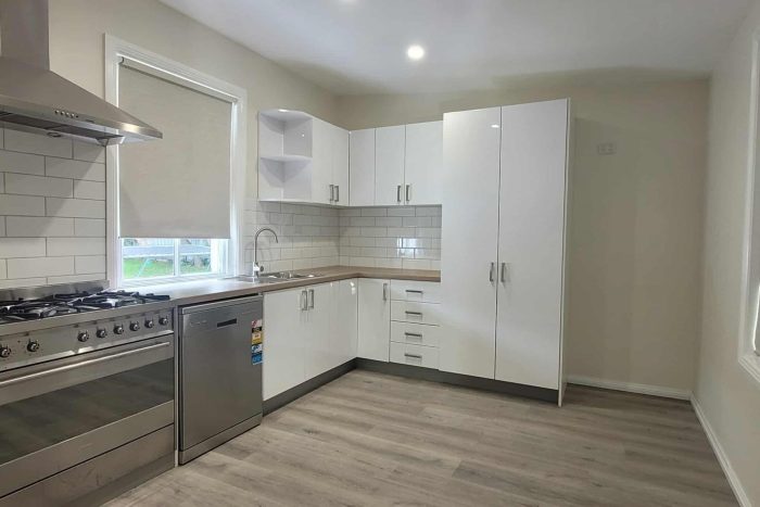 178977130__1765250260-77751-kitchen2