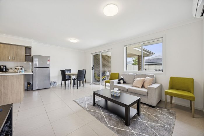 19-web-or-mls-P_22 Success St-19