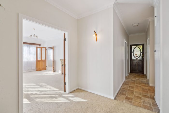 5-web-or-mls-83-Joshua-St-5