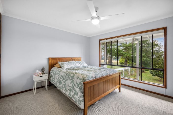 88032426__1713414089-54839-9-web-or-mls-3336-Range-Rd-9