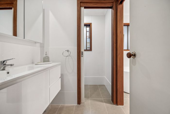 88032445__1713414102-80812-16-web-or-mls-3336-Range-Rd-16
